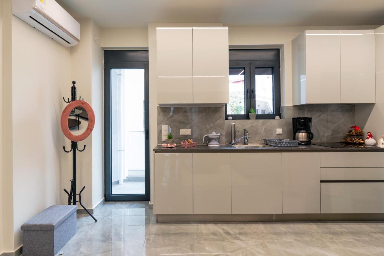 Olina'S Luxury Apartment Трикала Экстерьер фото