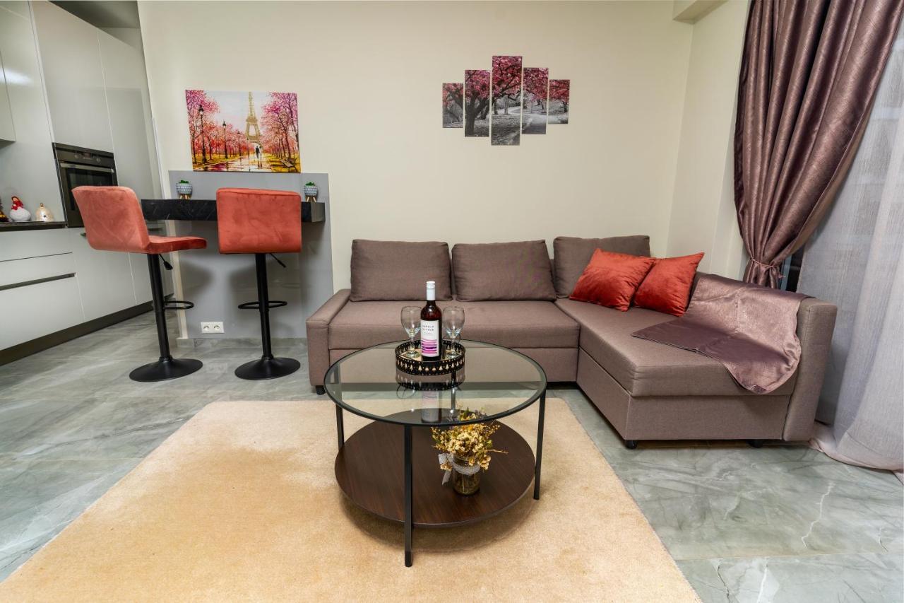 Olina'S Luxury Apartment Трикала Экстерьер фото